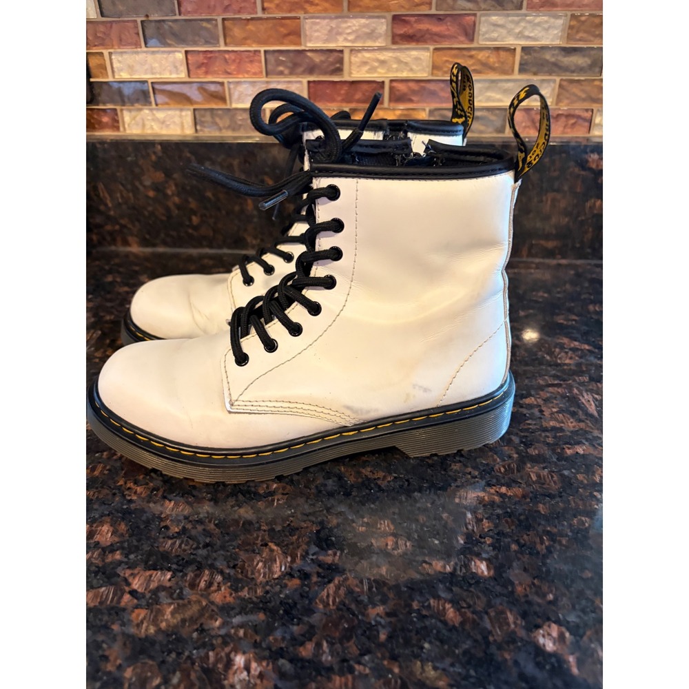 Dr. Martens 1460 J Boots Kids Size 4 US M 5 US L White Good Combat Zip Leather